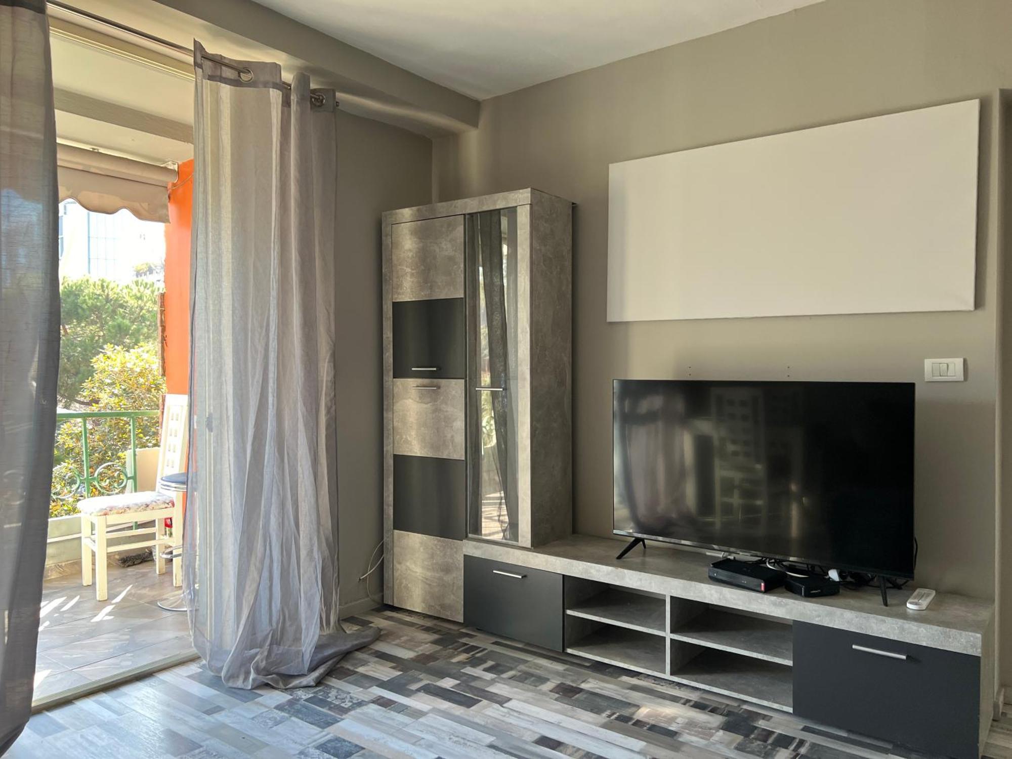 Piazza City Center Apartment ติรานา ภายนอก รูปภาพ