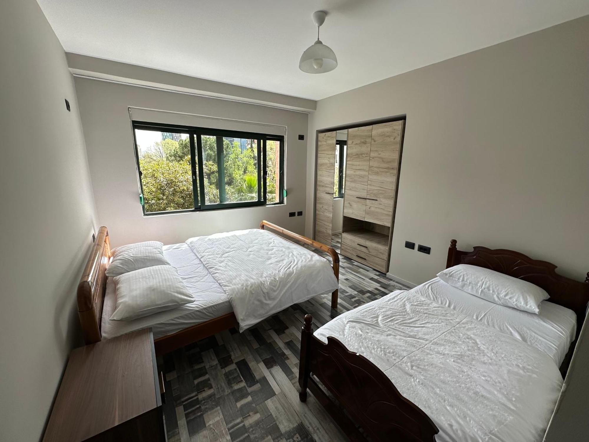 Piazza City Center Apartment ติรานา ภายนอก รูปภาพ